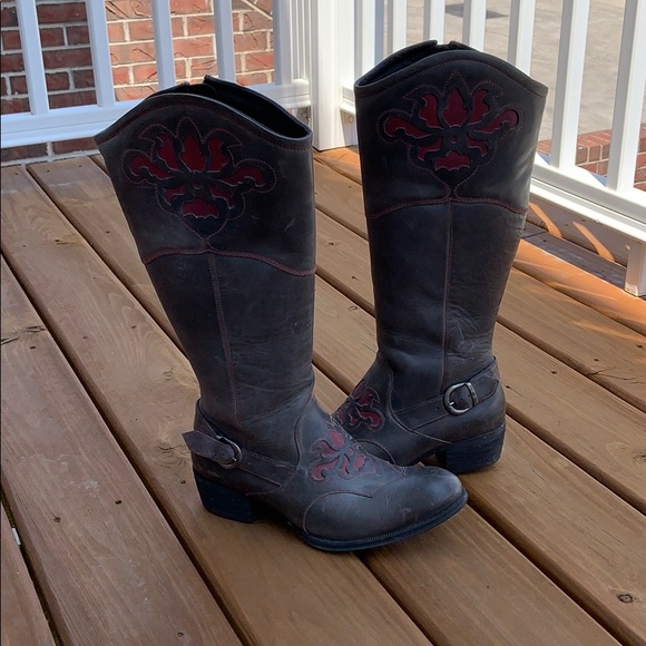 Almost new Born Calf High Boots - Picture 4 of 4